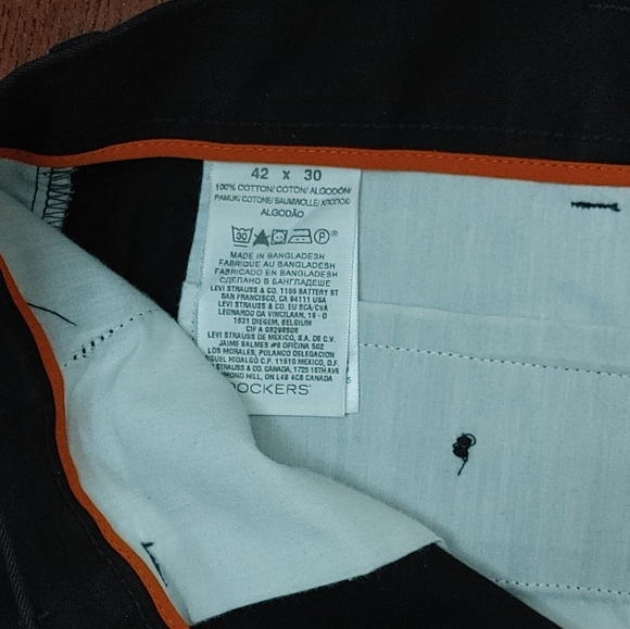 Dockers Cotton Khakis - Picture 3 of 6